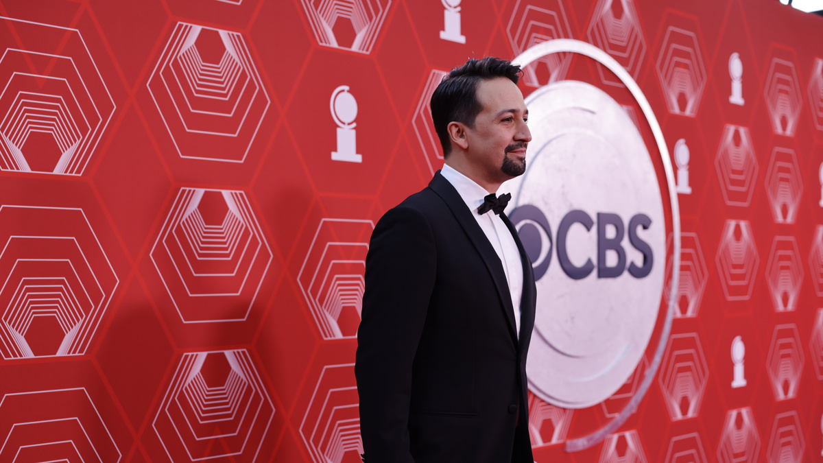 lin manuel - 2020 tony awards - red carpet - emk